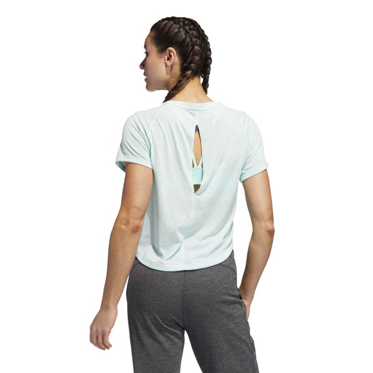 DU3469_APP_on-model_back_white.jpg