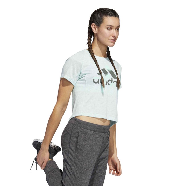 DU3469_APP_on-model_walking_white.jpg