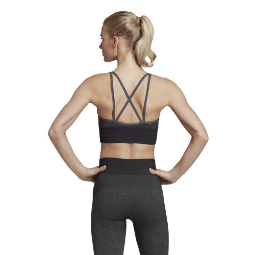 DP4272_APP_on-model_back_white.jpg