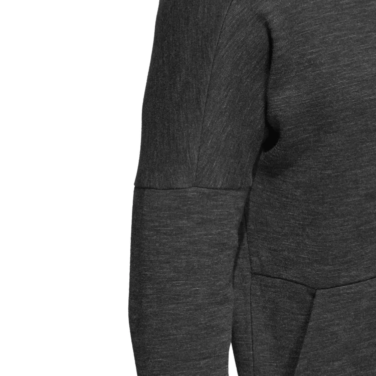 DU1135_APP_on-model_detail-3_white.jpg