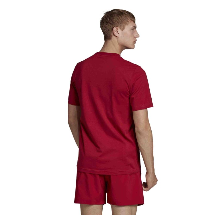 EI9780_APP_on-model_back_white.jpg