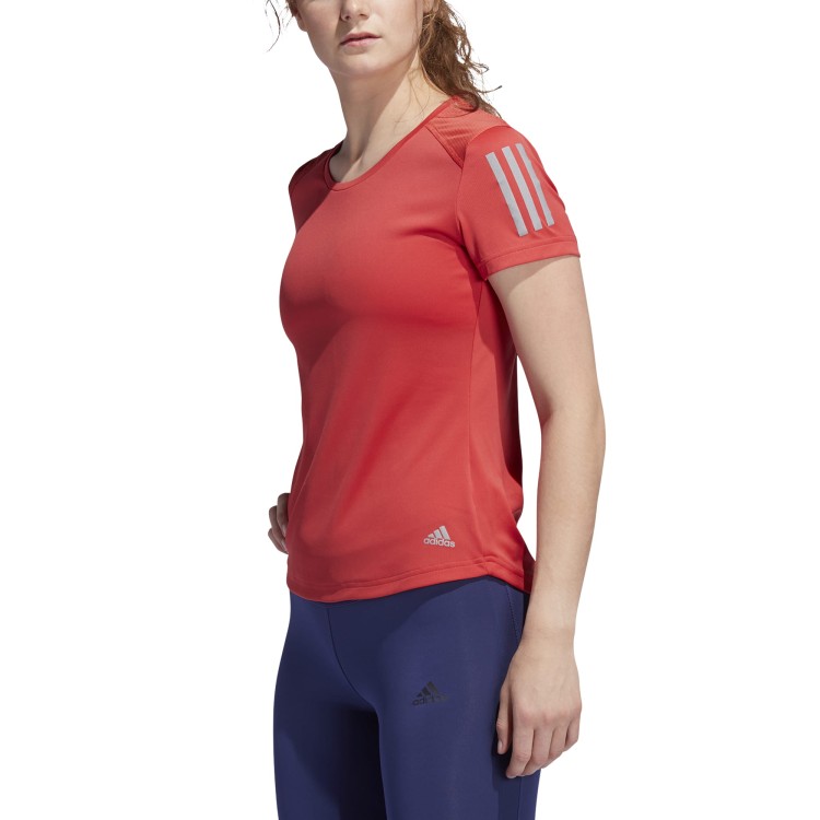 FL7813_APP_on-model_front_white.jpg
