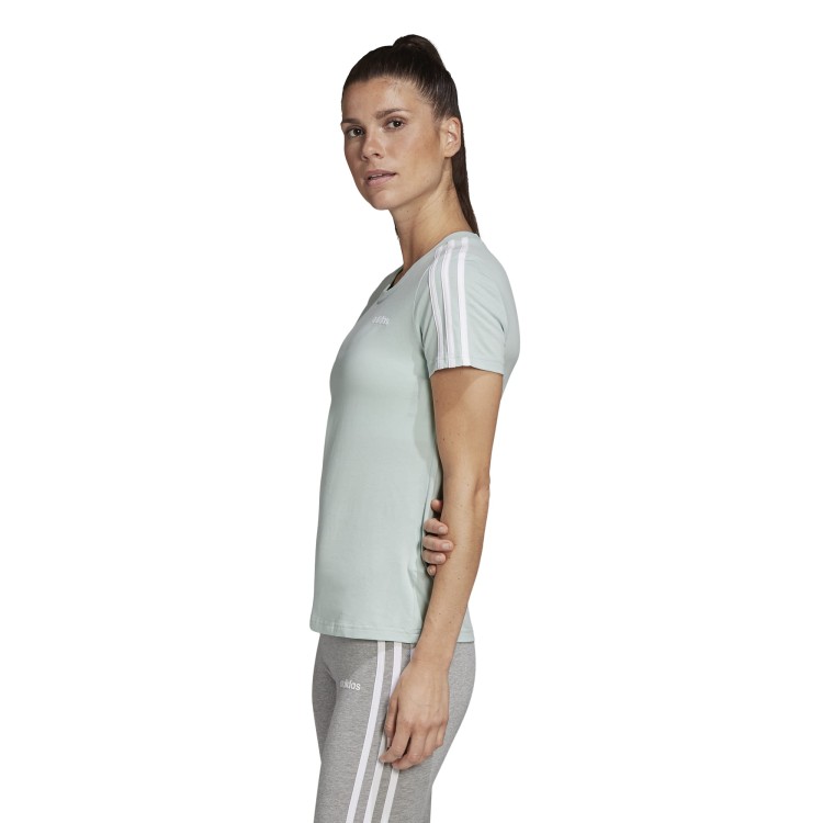 FM6429_APP_on-model_side_white.jpg