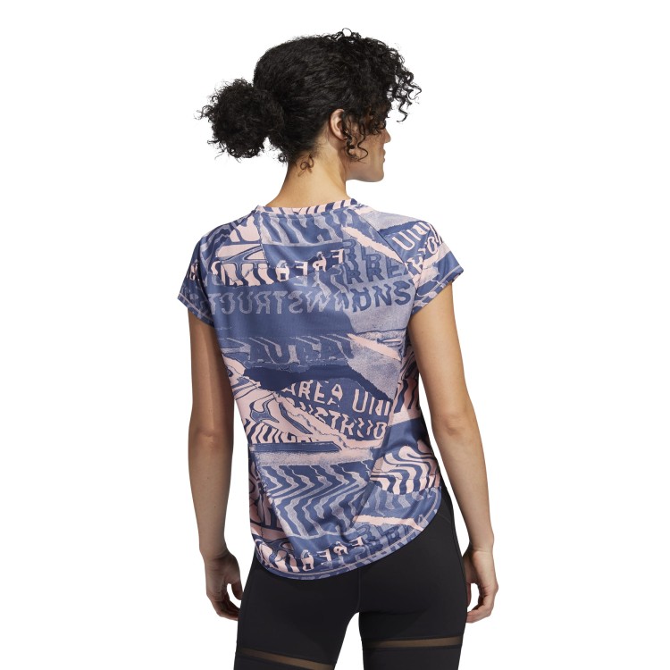 FL7257_APP_on-model_back_white.jpg