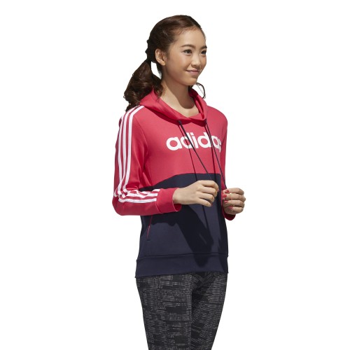 GL6303_APP_on-model_walking_white.jpg