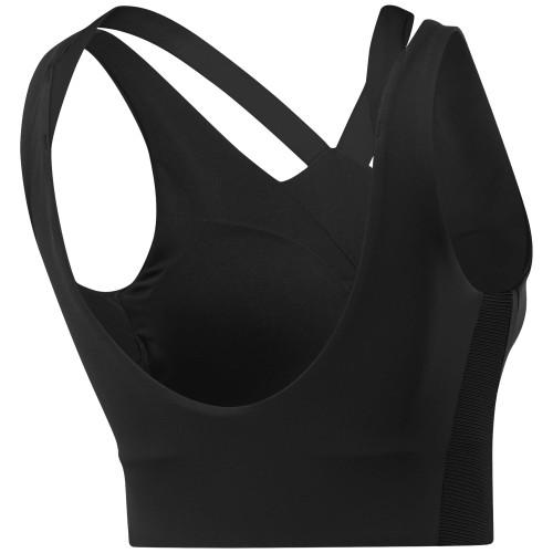 FU2470_APP_virtual_back_white.jpg