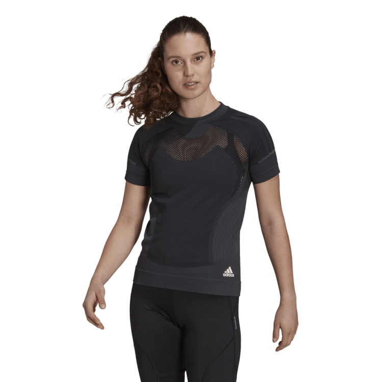 Runners-lab-ADIDAS-primeknit-tee-women-dames-GK3754-loopshirt-online-kopen-4.png