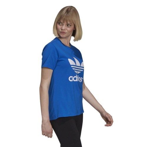 H33565_APP_on-model_walking_white.jpg