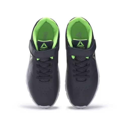 DV8727_2_FOOTWEAR_Photography_Top Portrait View_white.webp